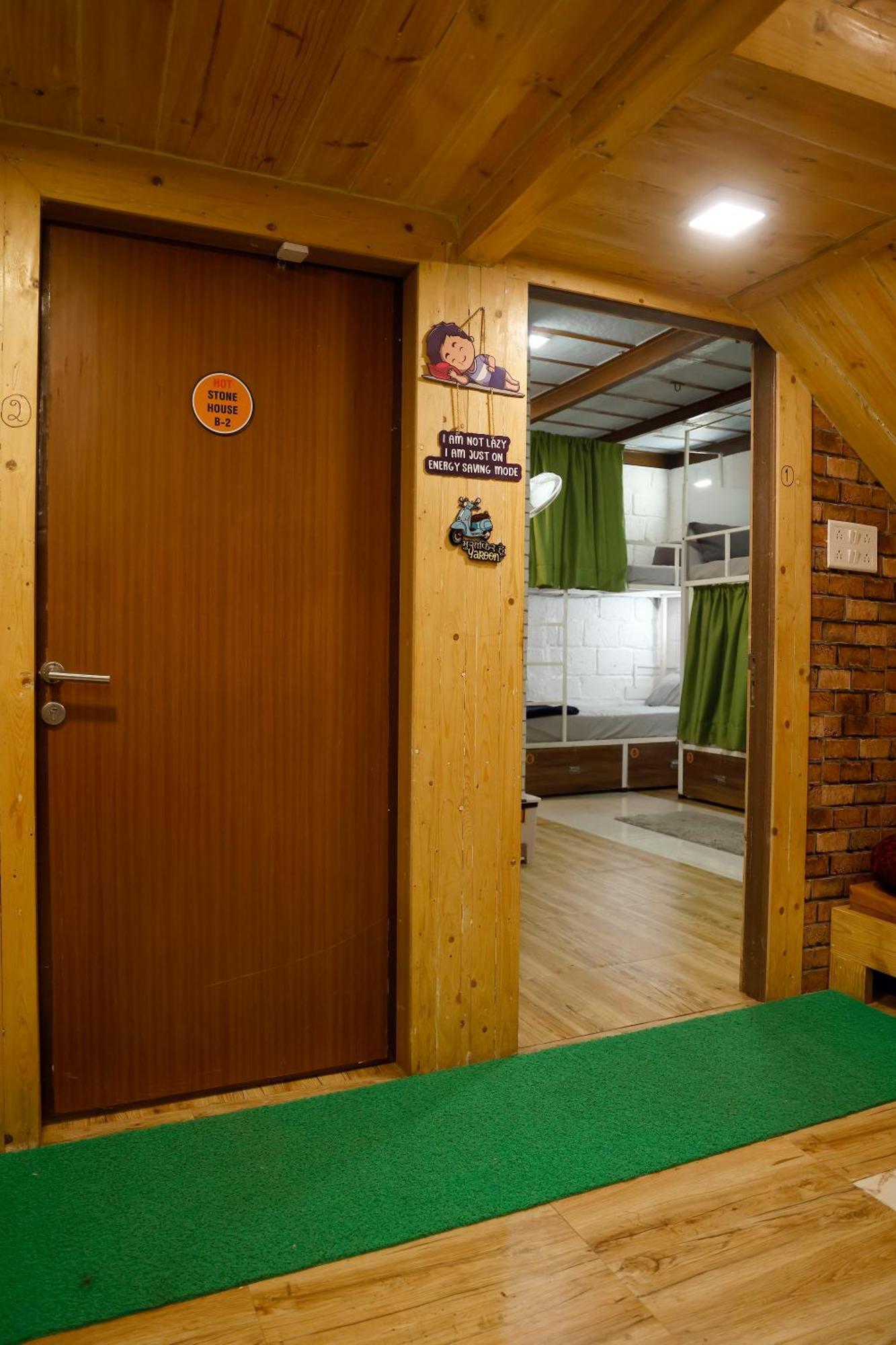 Hot - House Of Travellers, Lonavala By Mody Stays Kamer foto